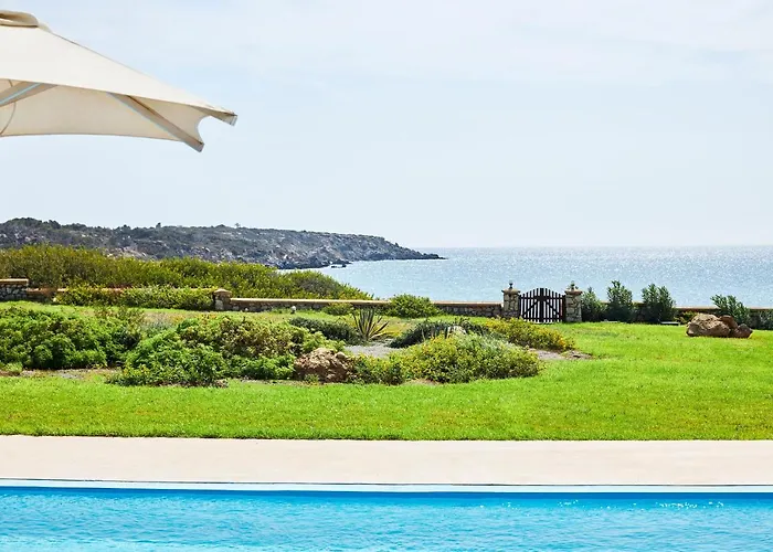 Nerida Beachfront Villas